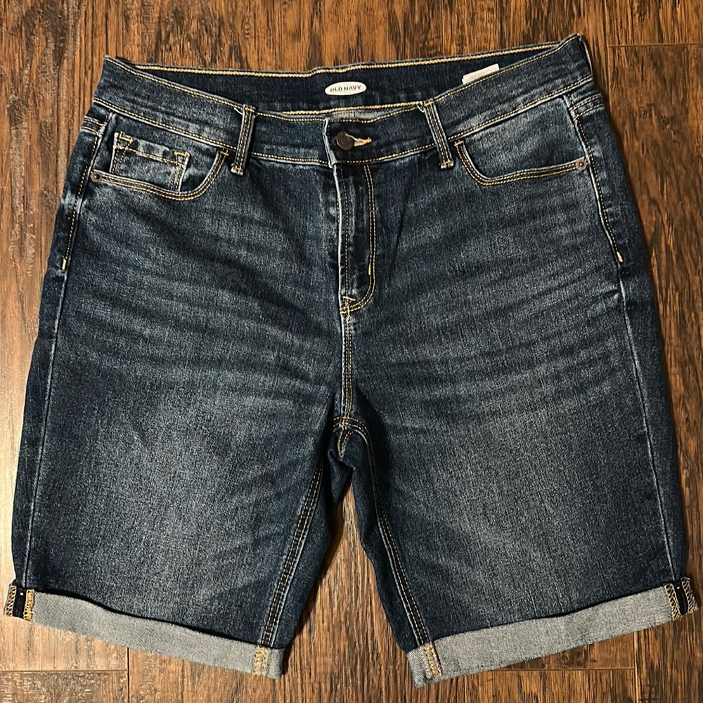 Old Navy women’s shorts